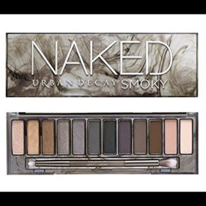 Urban Decay Naked Smoky - BNIB w ULTA tag